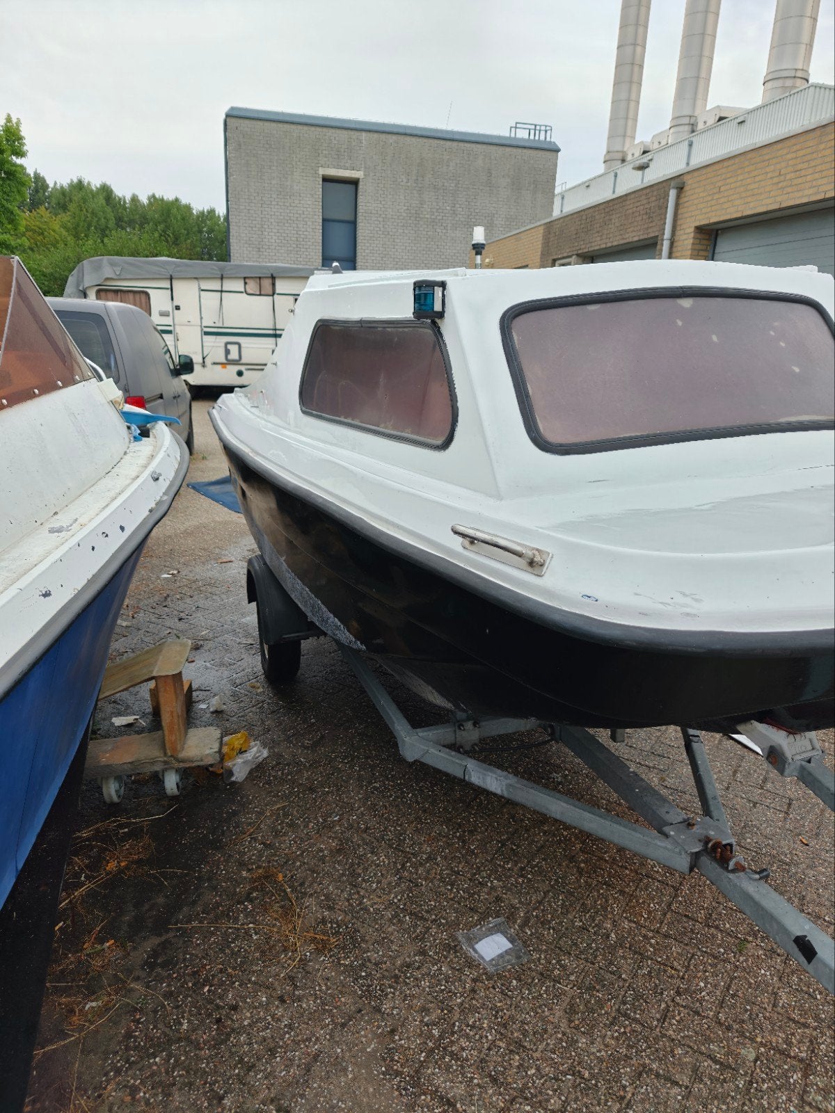 Visboot met Yamaha 9.9PK motor en afdekhoes, Ophalen of Verzenden, Gebruikt