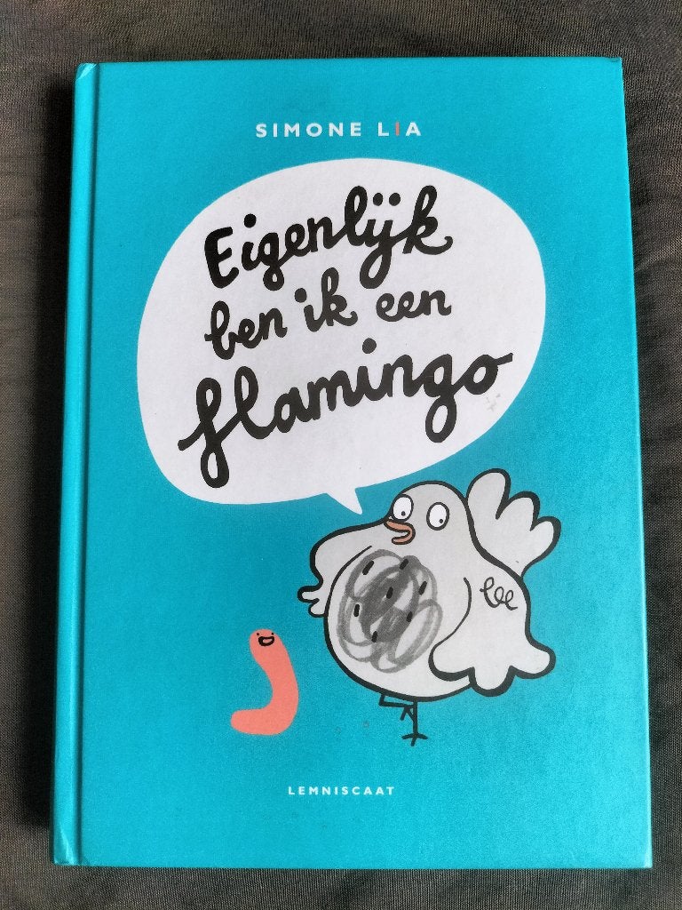 Simone Lia - Eigenlijk ben ik een flamingo, Ophalen of Verzenden, Zo goed als nieuw, Fictie algemeen