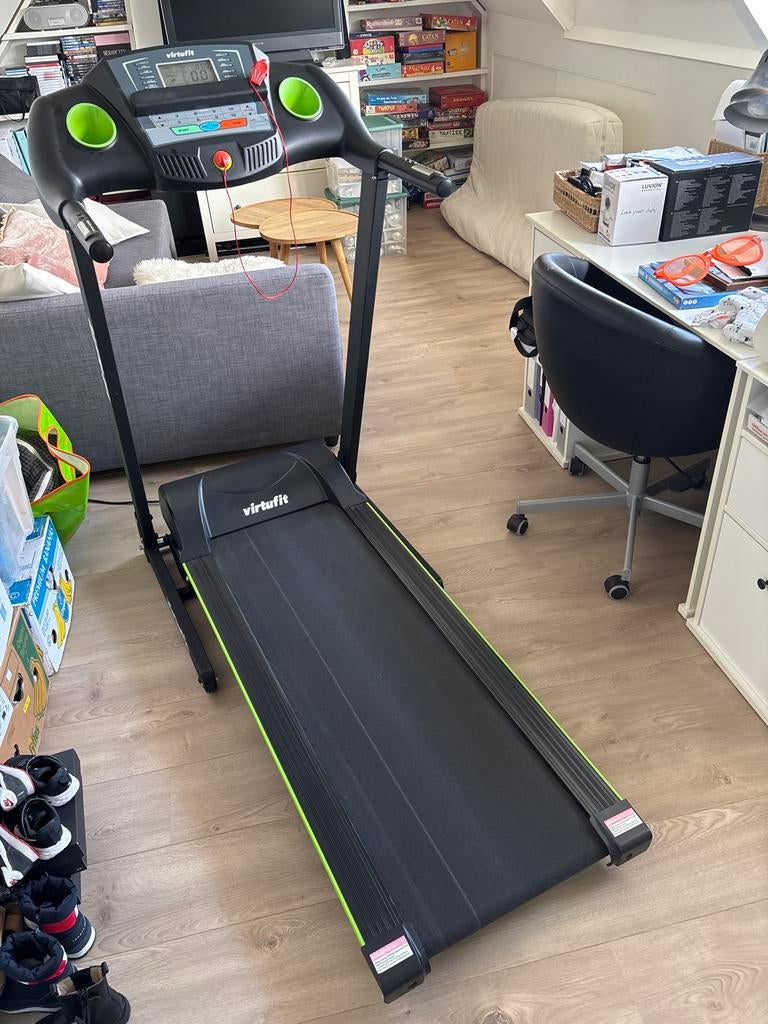 VirtuFit Loopband - TR100 - Compact en Efficiënt voor Thuis, Ophalen, Gebruikt, Overige typen