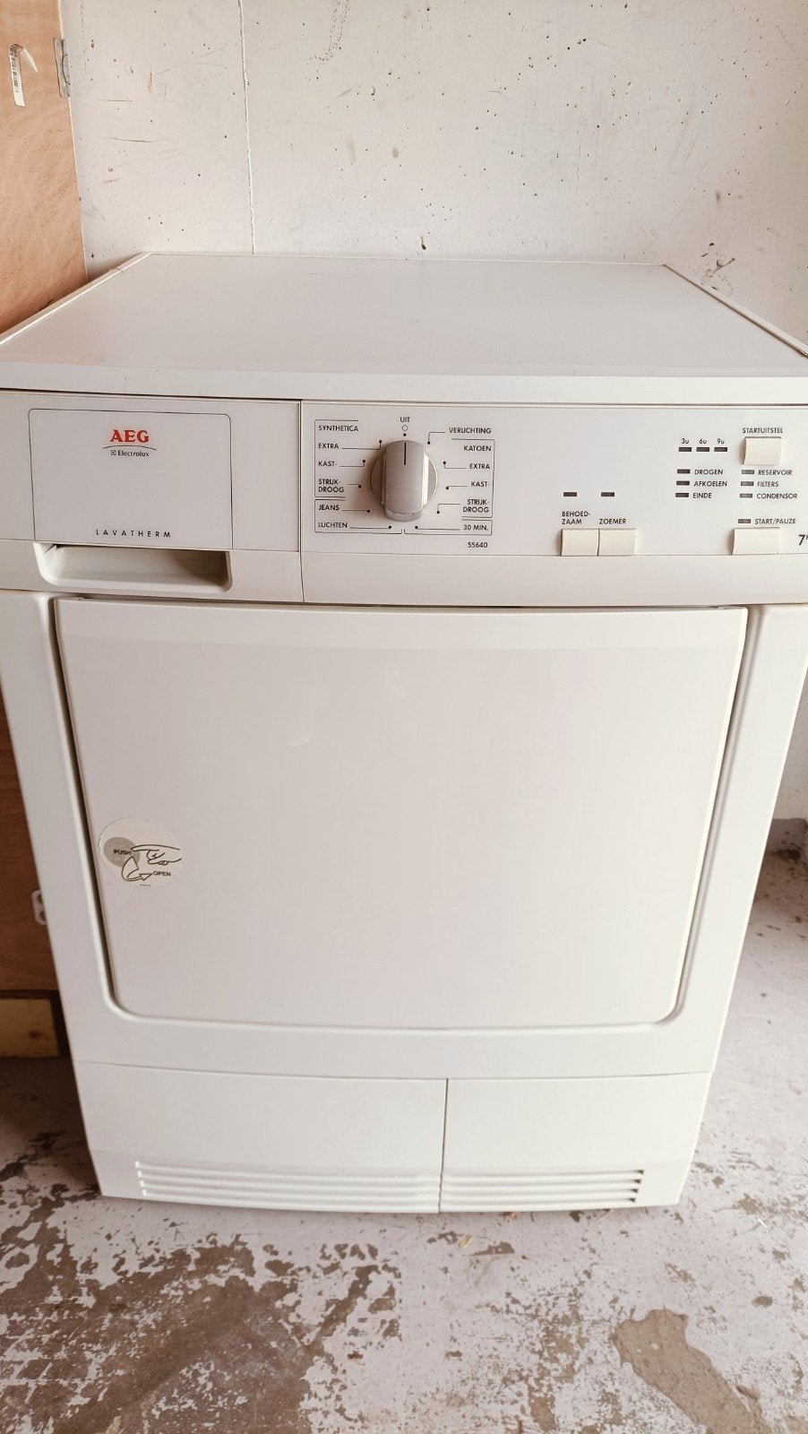 AEG condensdroger Electrolux Lavatherm 55640 7kg, Ophalen, 6 tot 8 kg, Zo goed als nieuw, 85 tot 90 cm