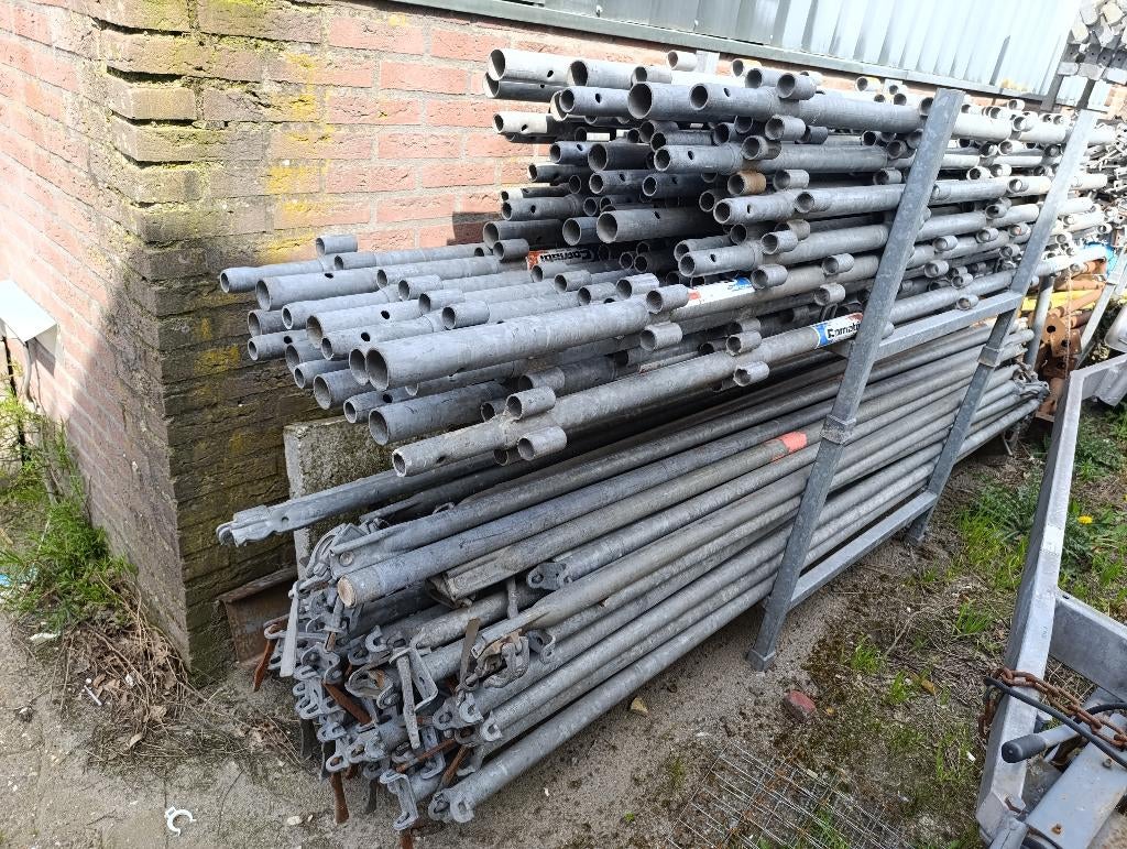 Bouwsteiger ,  Metselprofielen ,Schragen, Doe-het-zelf en Verbouw, Ophalen, Gebruikt