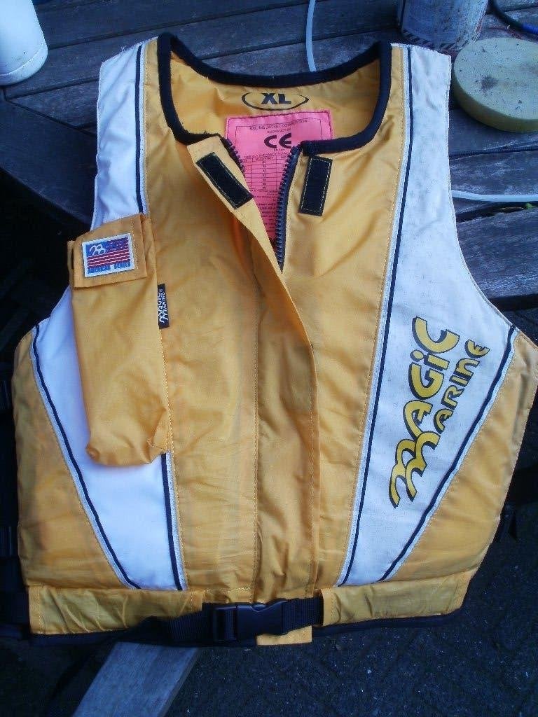 Zwemvest Werkvest Magic Marine maat XL, Watersport en Boten, Watersportkleding, Ophalen of Verzenden, Gebruikt, Dame of Heer, Reddingsvest of Zwemvest