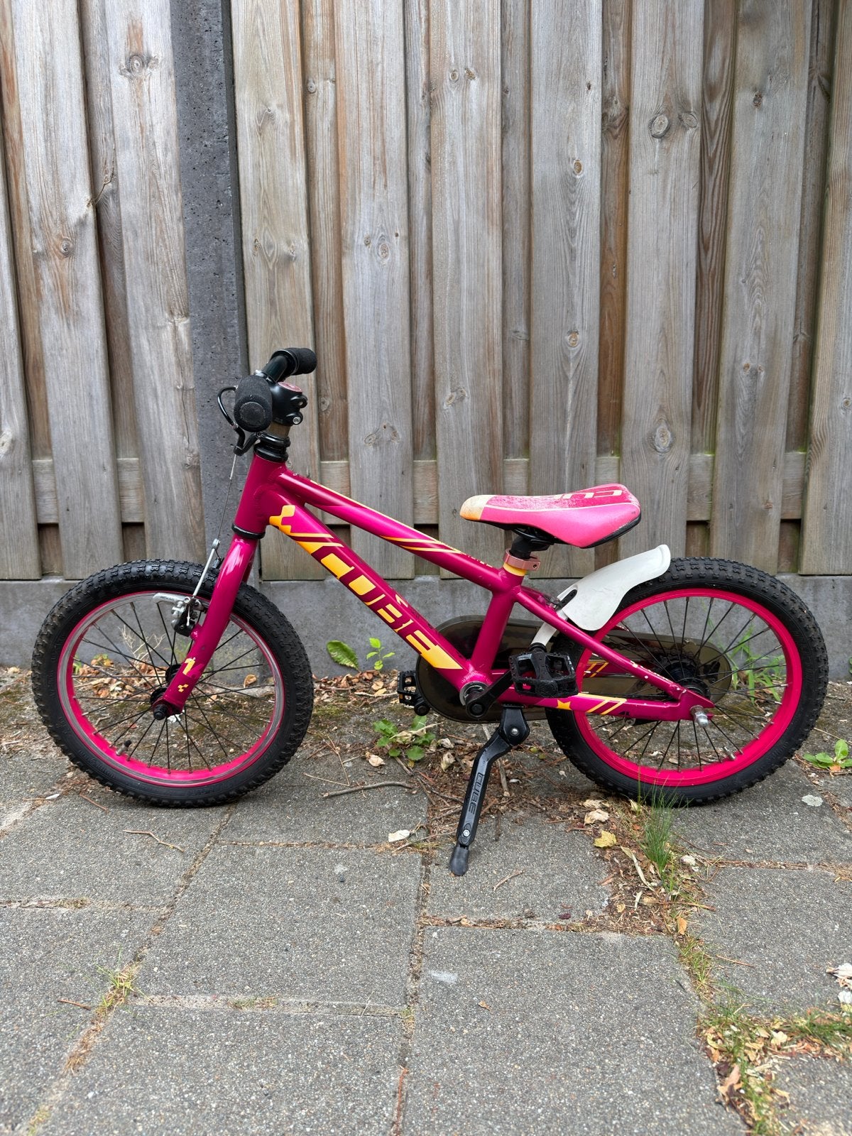 Cube Race 160 kinderfiets - Roze, Fietsen en Brommers, Ophalen, Velgrem, Cube, 16 tot 20 inch
