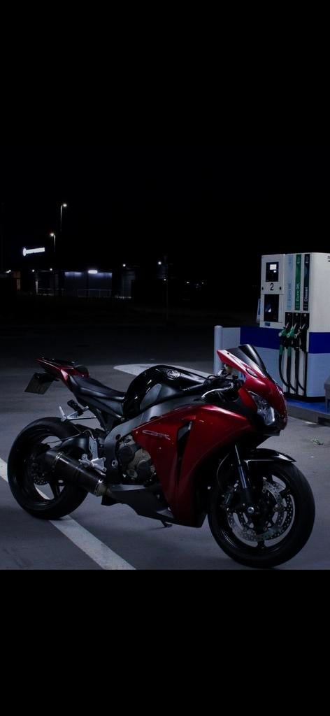 CBR1000RR 2010 SC59, Motoren, Sportuitlaat, 4 cilinders, Motorrijbewijs A, Super Sport