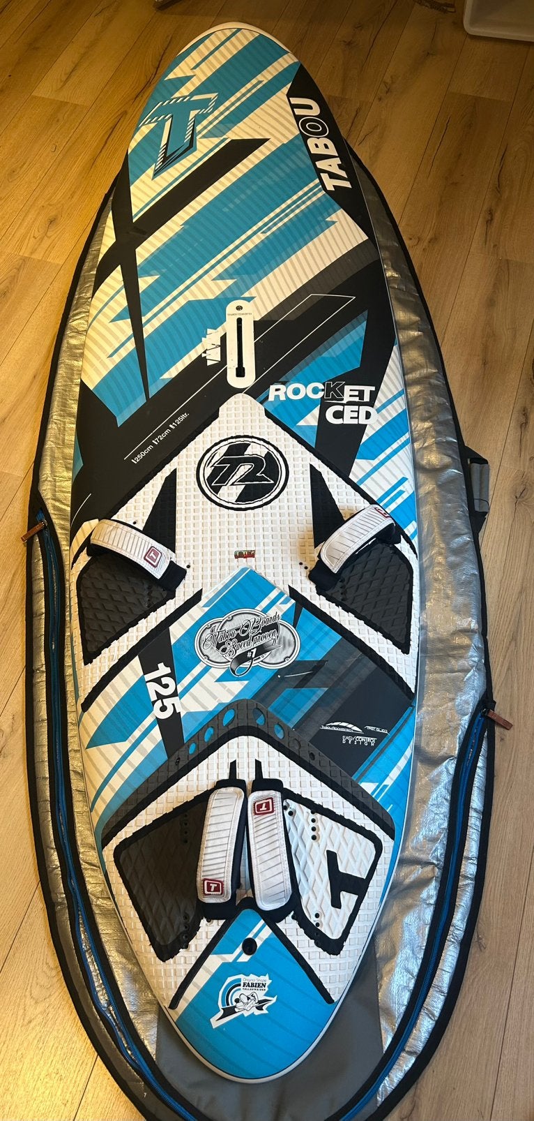 Tabou Rocket 125 liter, Watersport en Boten, Windsurfen, Ophalen, Zo goed als nieuw, Plank