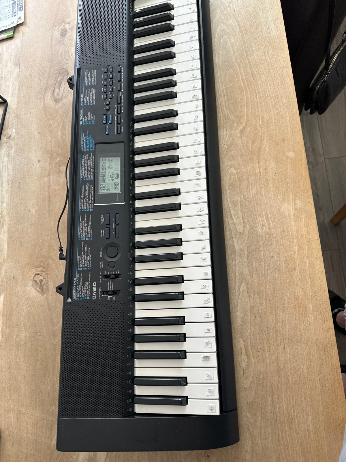Casio CTK-1200 Keyboard - Ideaal voor beginners!, Ophalen, Gebruikt, 61 toetsen, Casio
