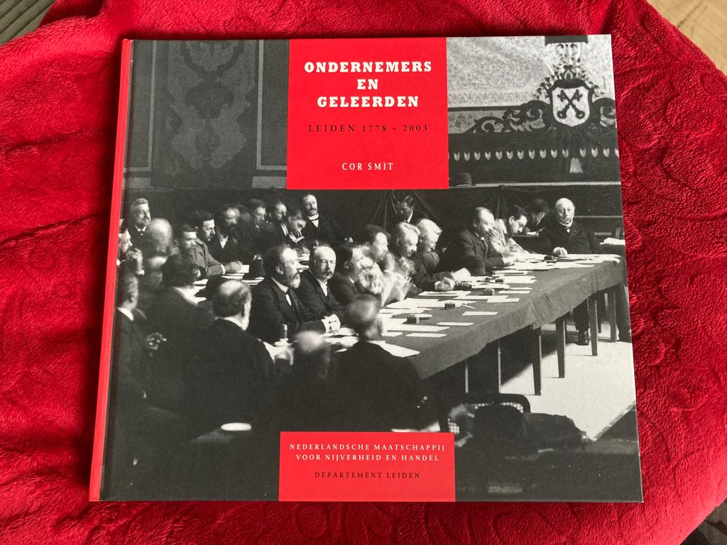 Ondernemers en geleerden Leiden 1778-2003, Ophalen of Verzenden, Zo goed als nieuw