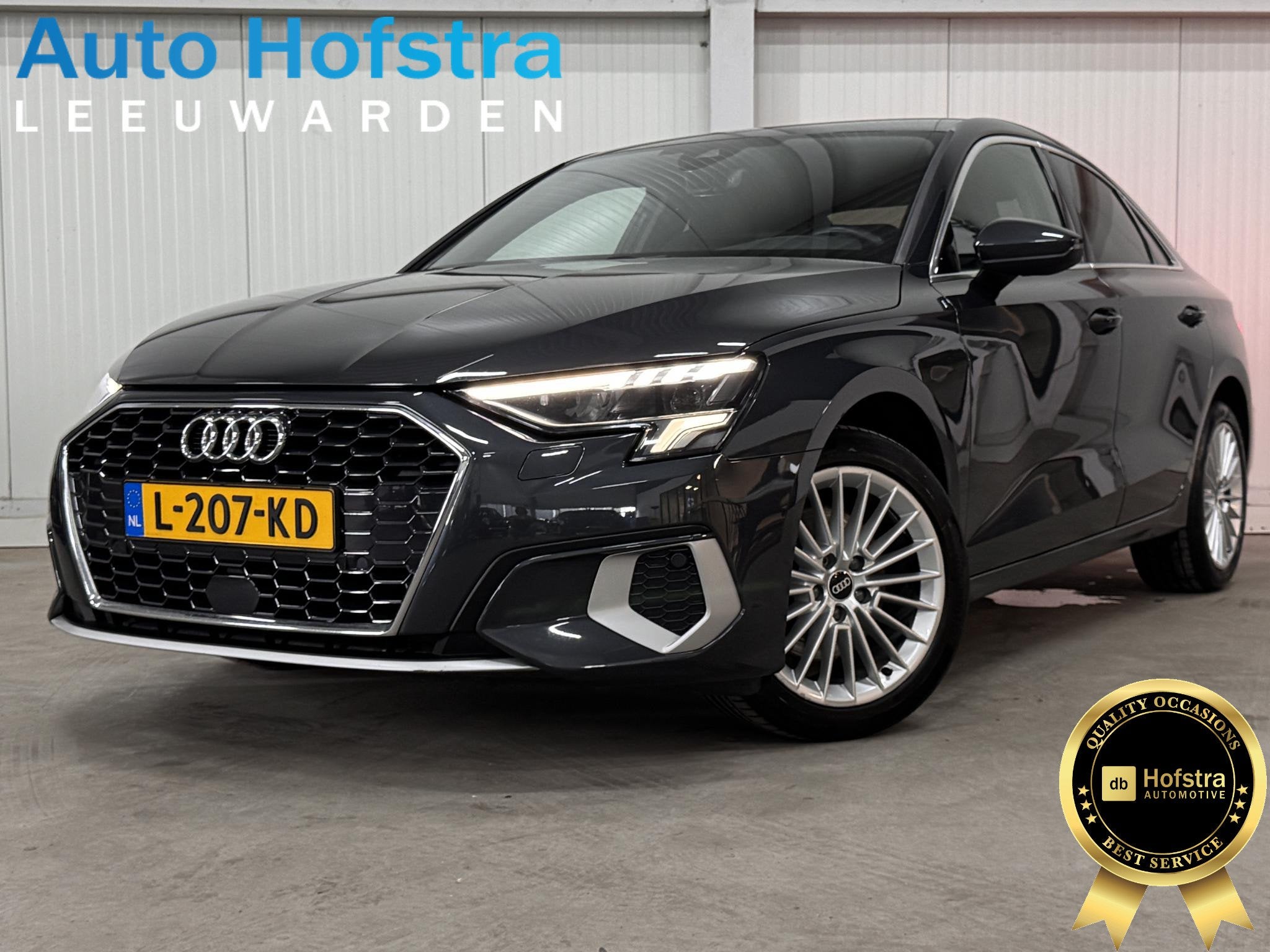 Audi A3 Limousine 30 TFSI Business edition AUTOMAAT DIGI-DAS, Auto's, Dealer onderhouden, Stof, Gebruikt, Origineel Nederlands