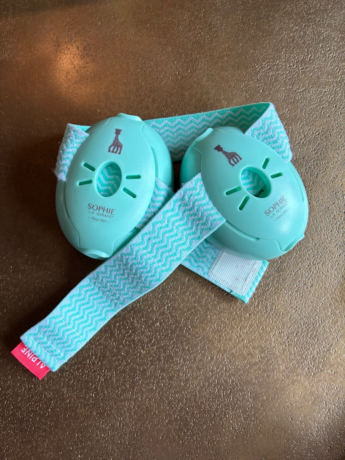 Alpine Muffy Baby ear protrctor Sophie la giraffe, Ophalen, Nieuw