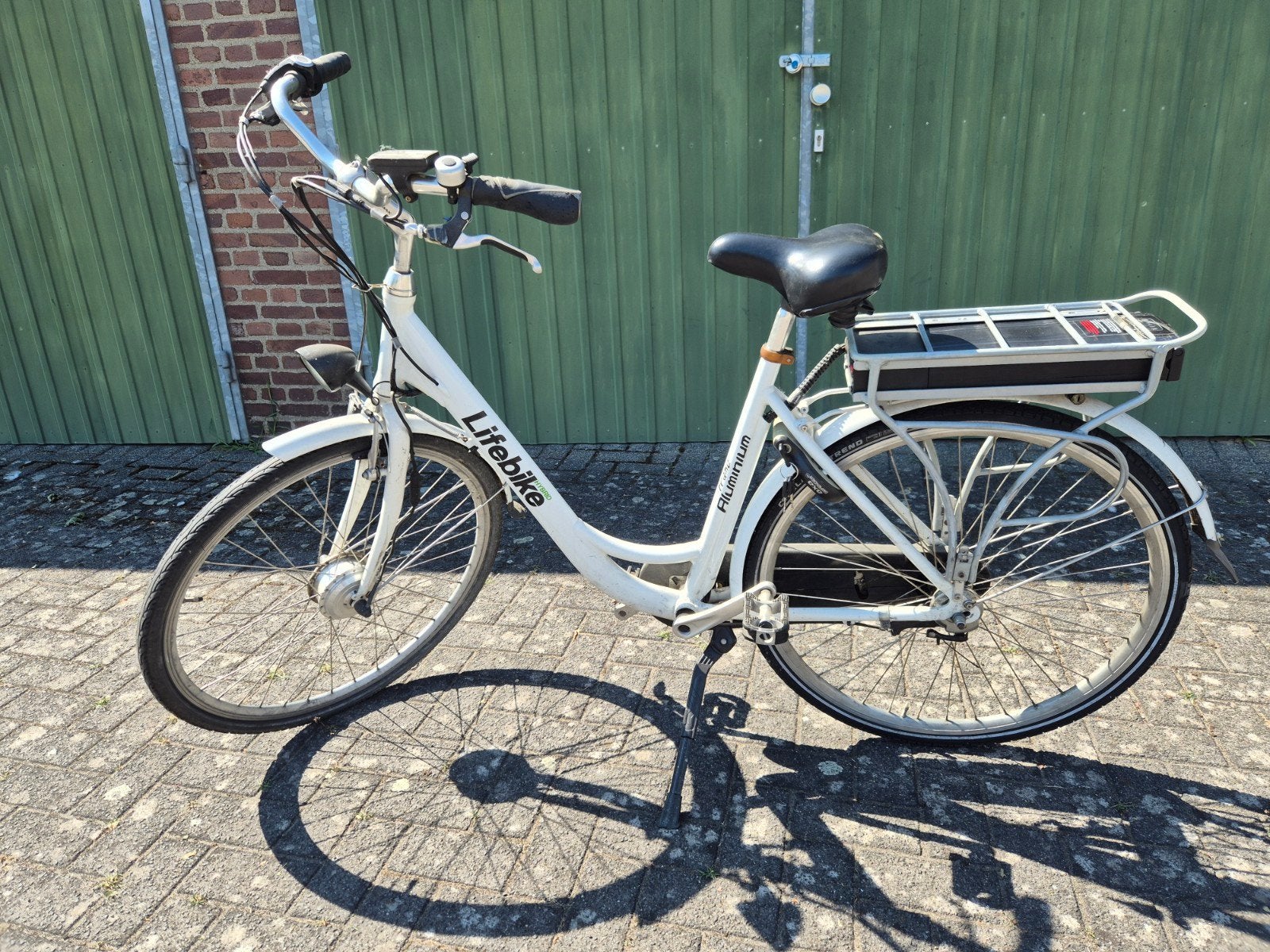 Lifebike (Halfords) elektrische fiets - oplader defect, Ophalen, Gebruikt, Overige merken
