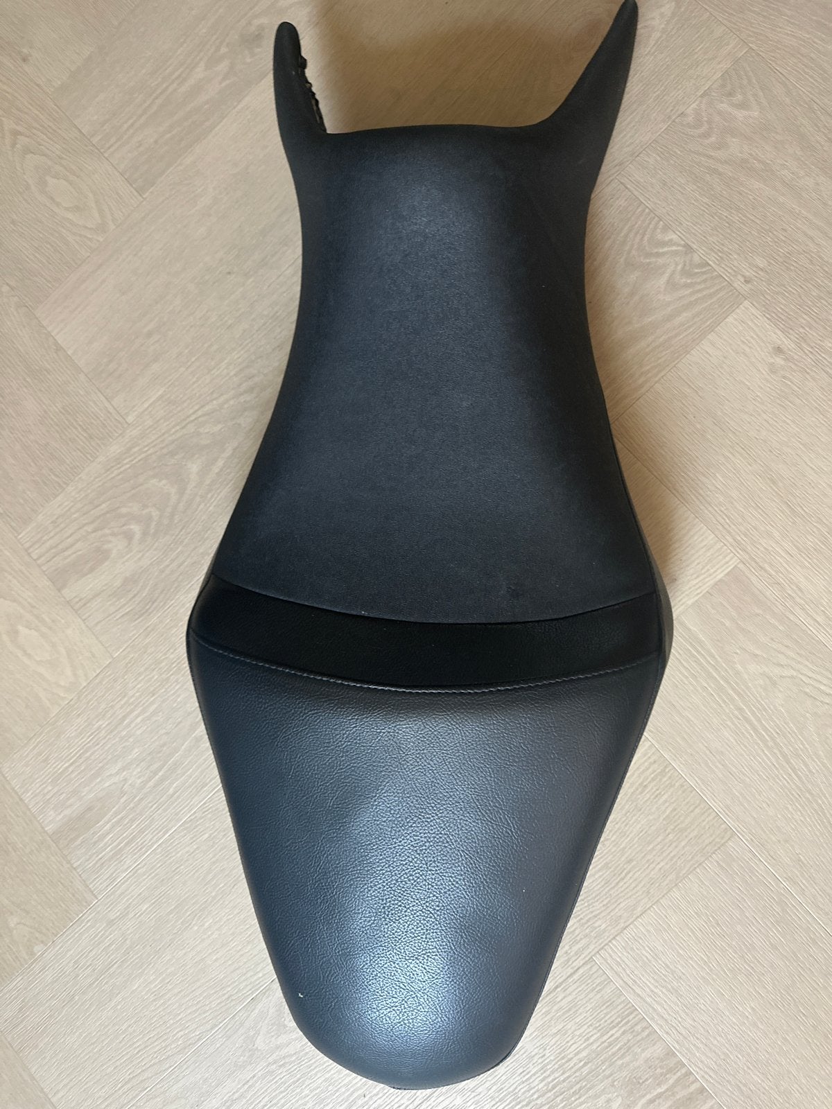 Handgemaakt comfort zadel Yamaha MT-09 (2017-2021), Ophalen of Verzenden, Gebruikt