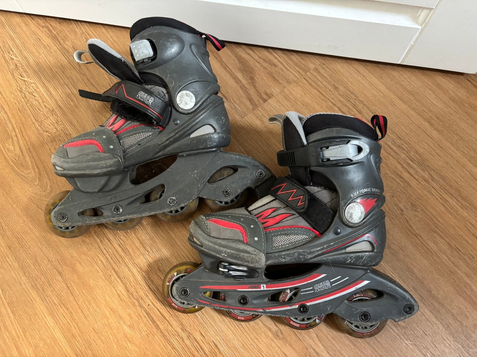 Skeelers zwart Junior Skate Kidz maat 31-33 verstelbaar, Kinderen en Baby's, Speelgoed | Buiten | Rolschaatsen, Kinderen, Ophalen of Verzenden