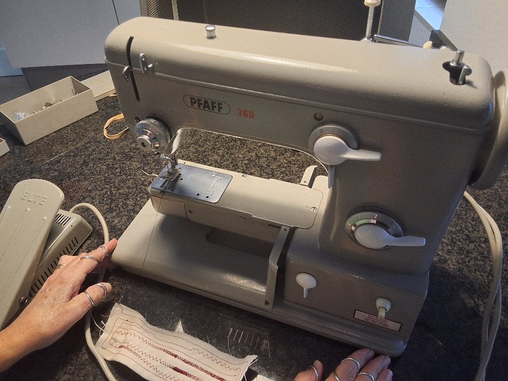 Pfaff naaimachie   360, Ophalen, Gebruikt, Naaimachine, Pfaff