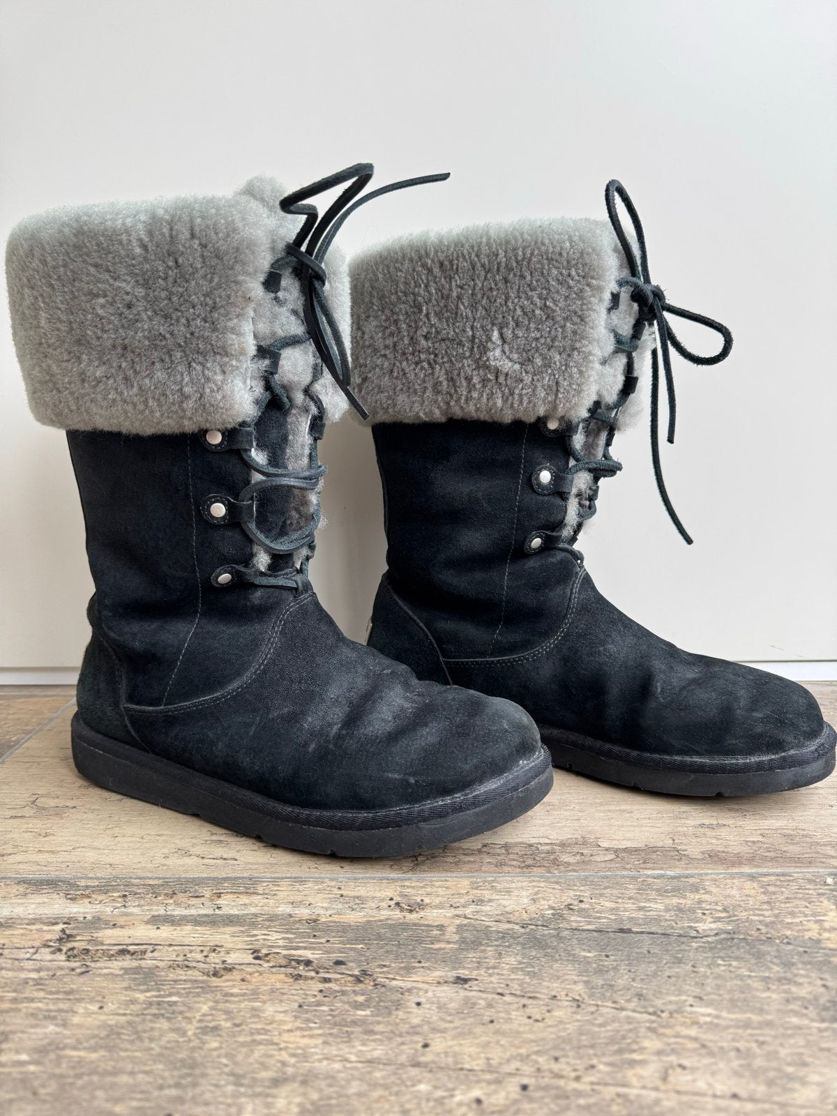 UGG Montclair laarzen - Maat 40, Ophalen of Verzenden, Zo goed als nieuw, Zwart, Hoge laarzen