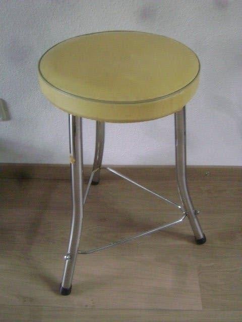 retro brabantia driepoot kruk kleur : geel, Ophalen of Verzenden, Huis en Inrichting