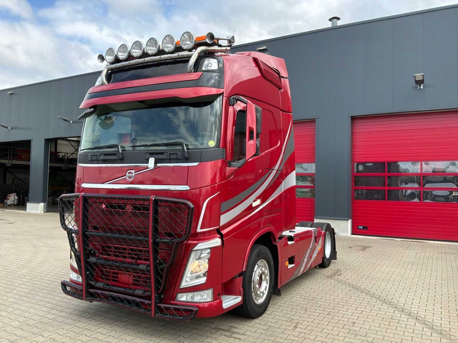 2015 Volvo FH460 Vrachtwagen, opleggertrekker, Auto's, Overige brandstoffen, Bedrijf, Volvo, Te koop