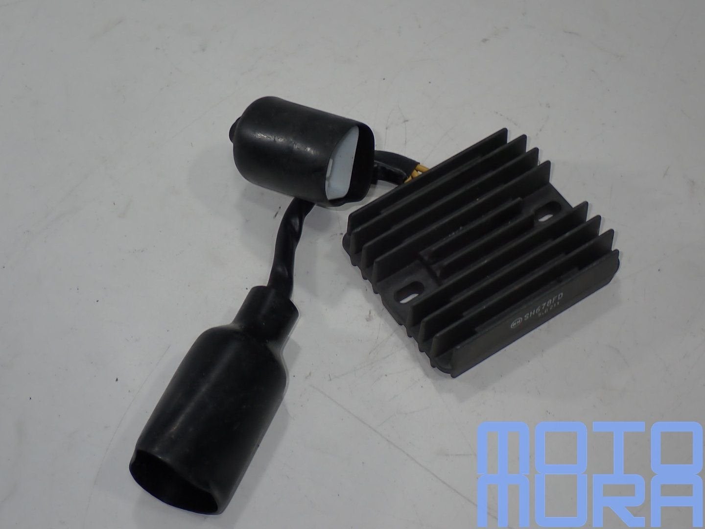 Spanningsregelaar voor de Honda CBR 1000 RR 2004 - 2007 SC57, Gebruikt, -, -, Ophalen of Verzenden