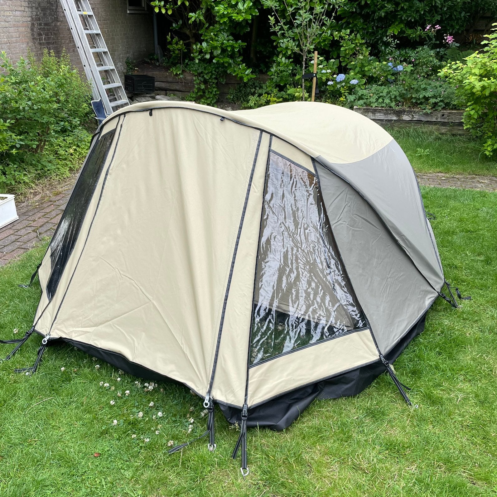 Falco Poolvos II tent zo goed als nieuw!, Caravans en Kamperen, Tenten, Ophalen, Zo goed als nieuw, Tot en met 2