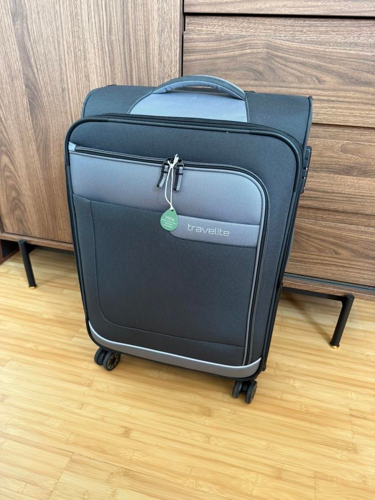 Travelite Viia trolley koffer 67 cm, Sieraden, Tassen en Uiterlijk, Koffers, Hard kunststof, Slot, Zo goed als nieuw, 35 tot 45 cm
