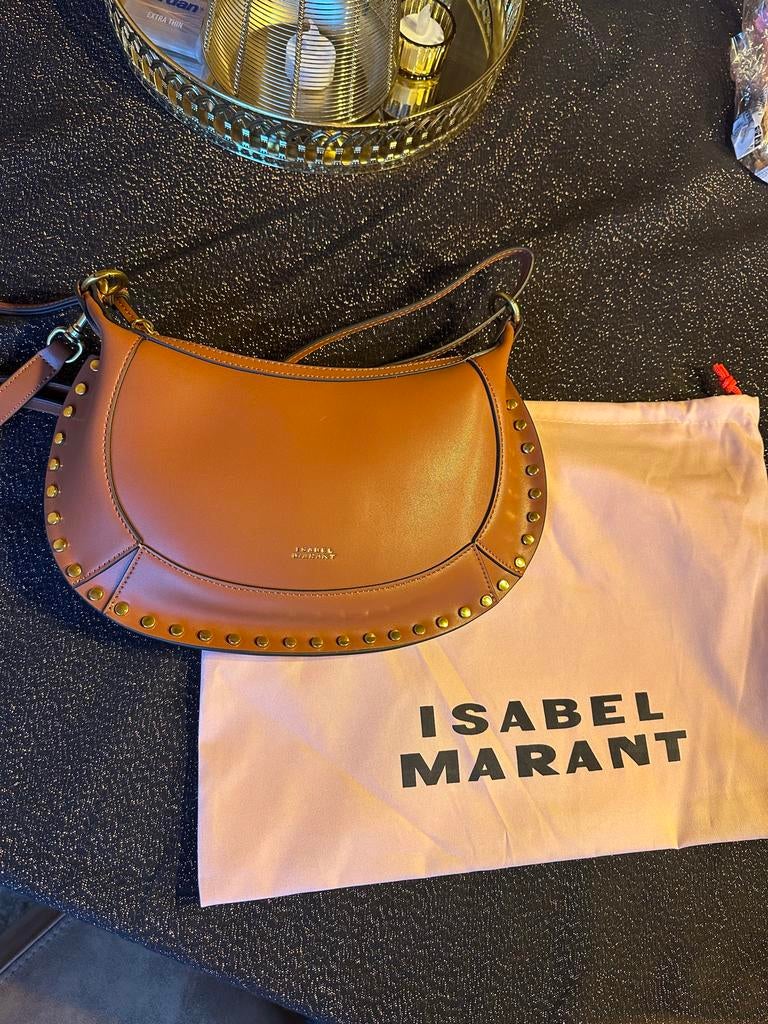 Isabel Marant Schoudertasje - Zo goed als nieuw, Sieraden, Tassen en Uiterlijk, Tassen | Damestassen, Ophalen of Verzenden, Zo goed als nieuw