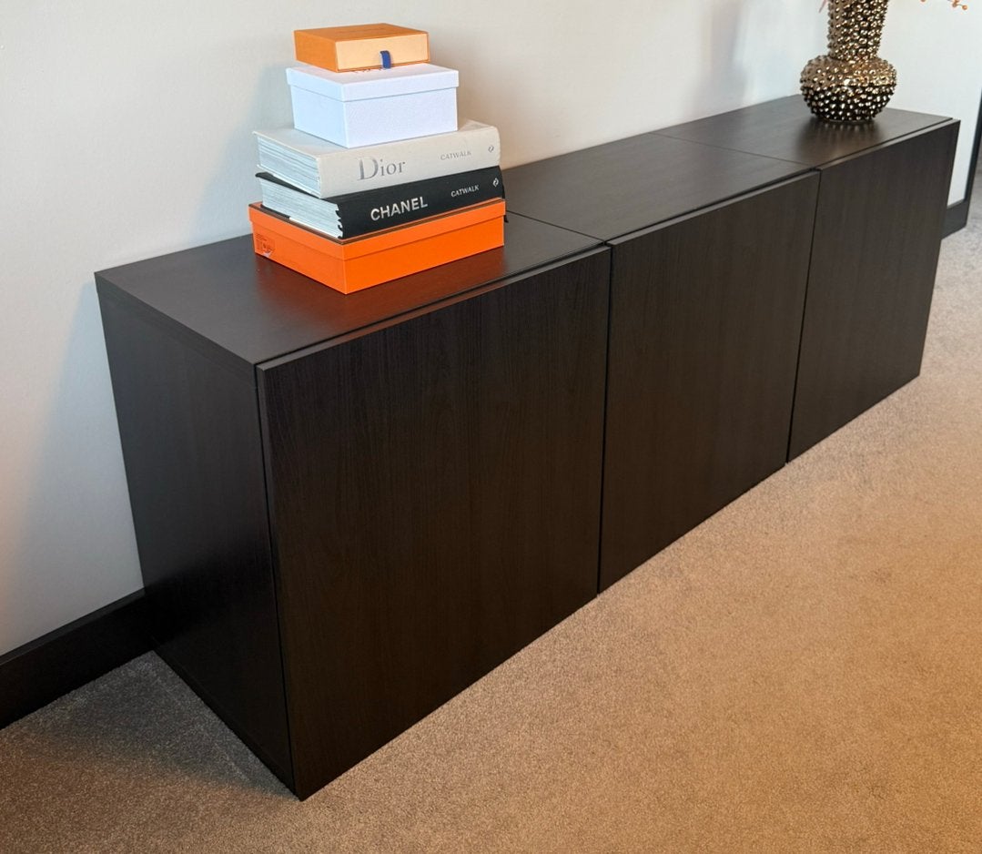 Besta kast zwartbruin 180x42x64 - Zo goed als nieuw, Ophalen, 150 tot 200 cm, Zo goed als nieuw, 25 tot 50 cm