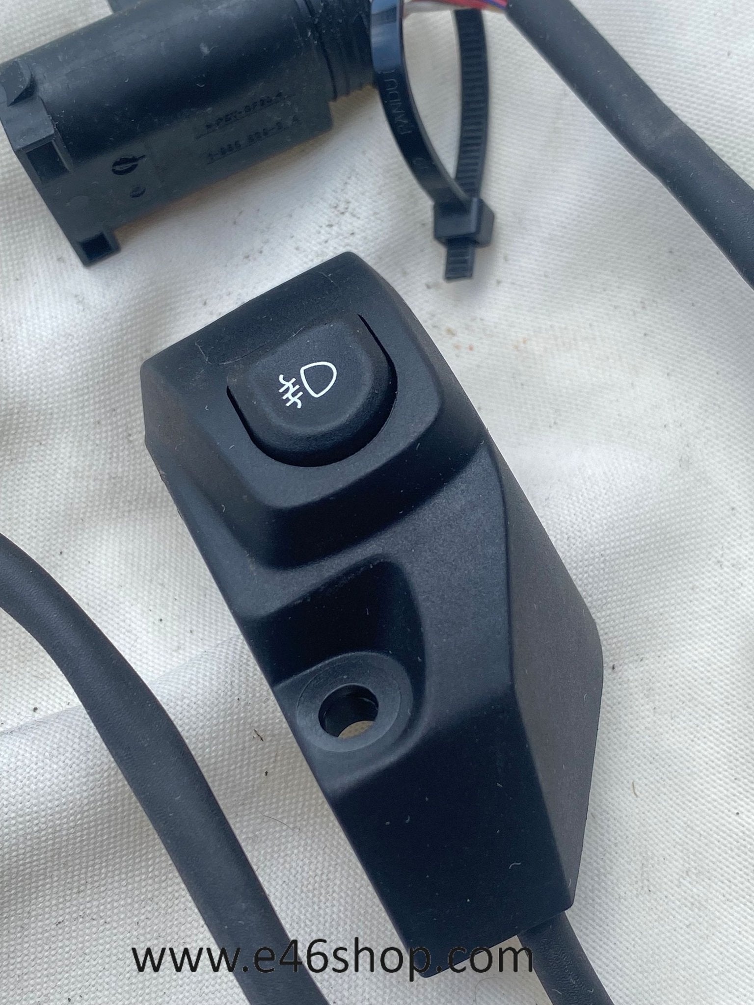 VERSTRALER SCHAKELAAR BMW OE 61318394256, Gebruikt, -, -, Ophalen of Verzenden