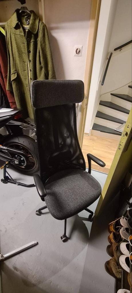 Ikea JÄRVFJÄLLET ergonomische bureaustoel aangeboden., Huis en Inrichting, Bureaustoelen, Ophalen, Zo goed als nieuw, Grijs, Bureaustoel
