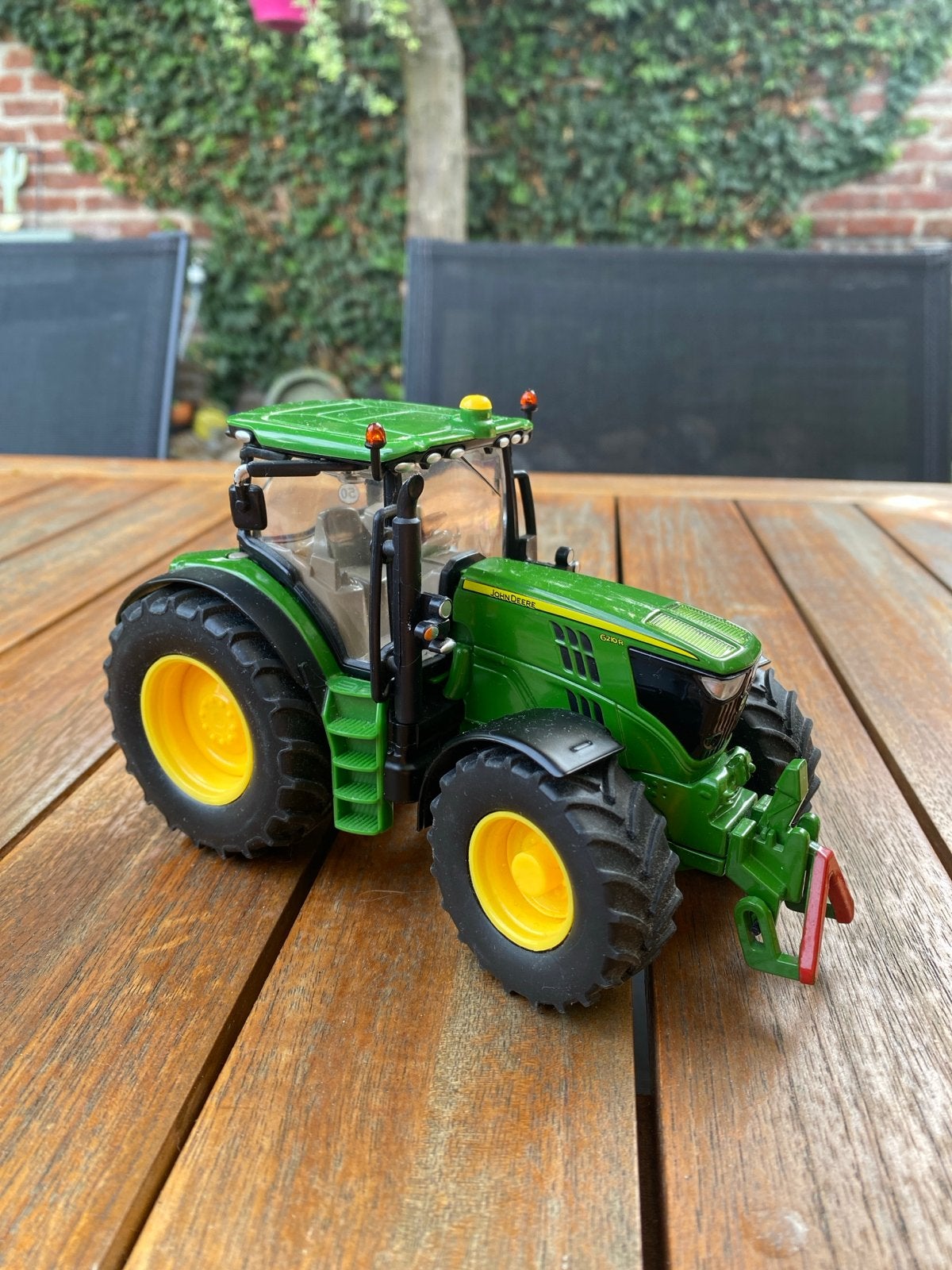John Deere 6210R Speelgoed tractor, Ophalen of Verzenden, Zo goed als nieuw