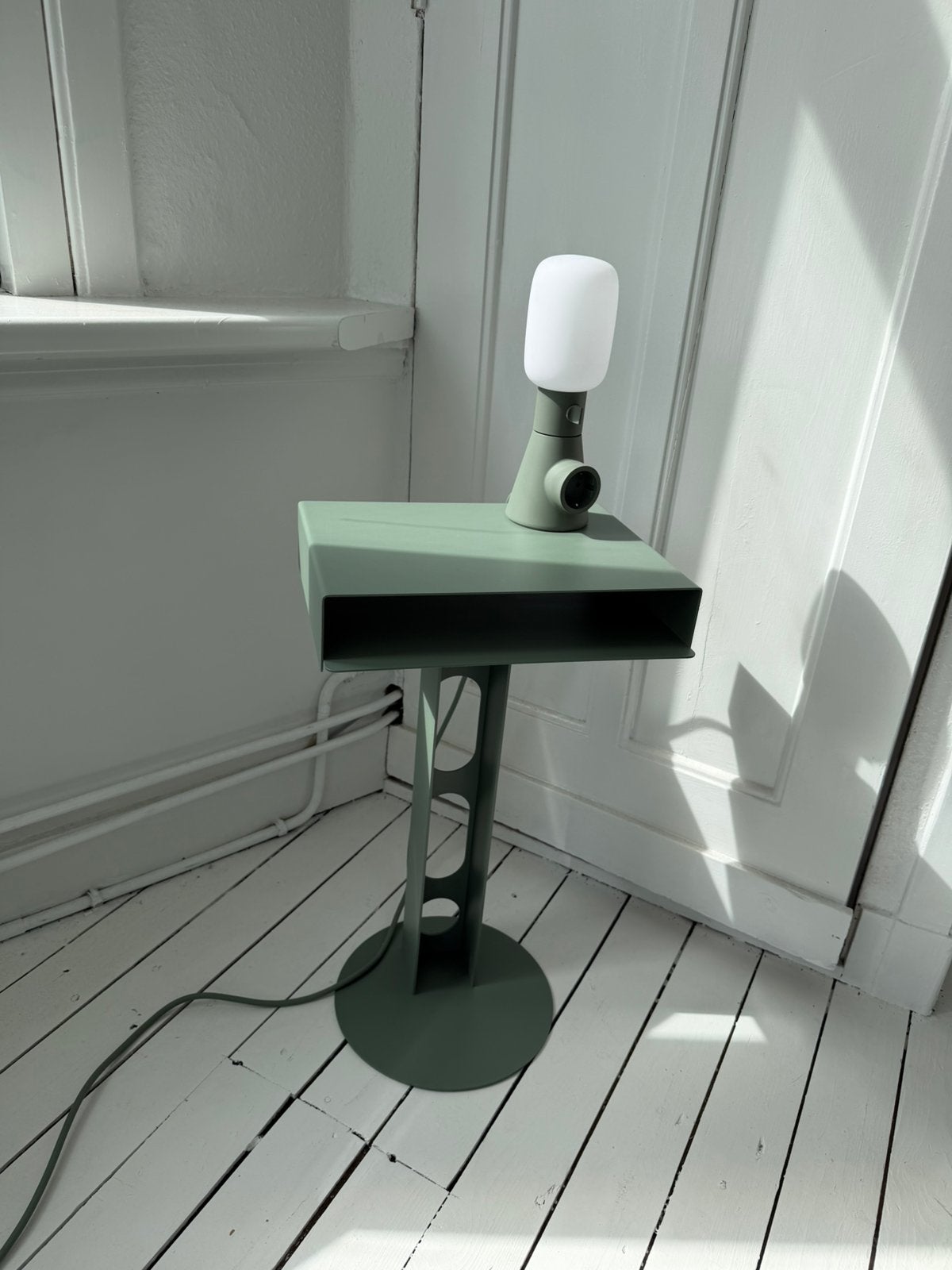 Pedestal Sidekick bijzettafel, groen incl lamp, Groen, Ophalen, Gebruikt