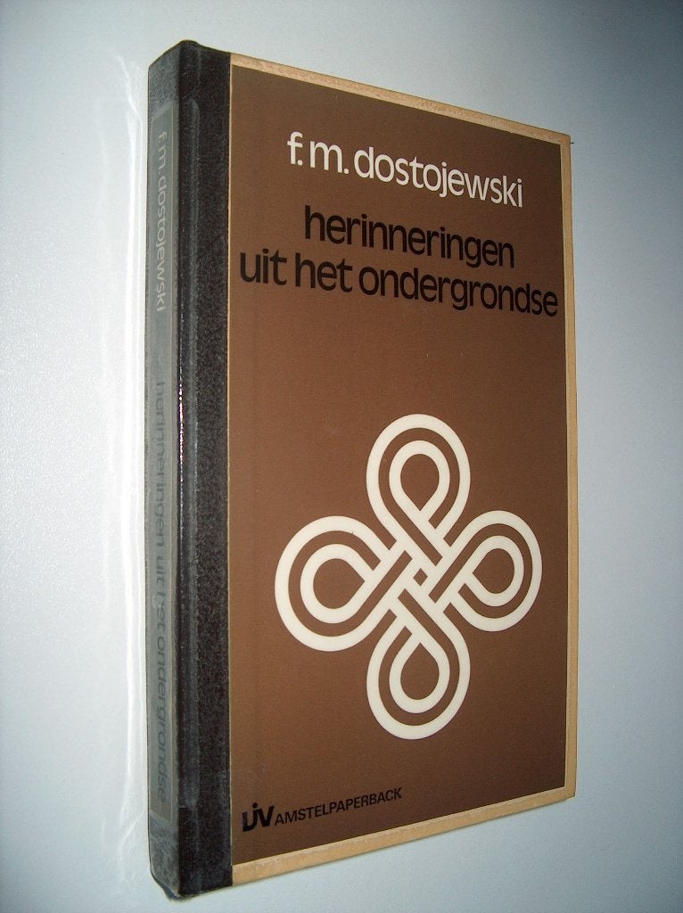 F.M. Dostojewski - Herinneringen uit het ondergrondse, Gelezen, Europa overig, Ophalen of Verzenden, F.M. Dostojevski