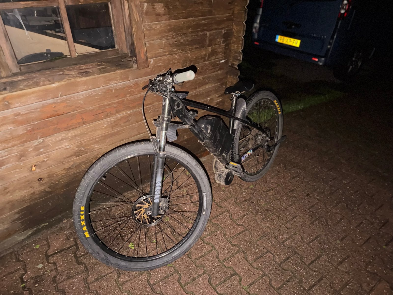 Trek Marlin 5 E-MTB met Bafang middenmotor, Gebruikt, 55 tot 59 cm, 30 tot 50 km per accu, Ophalen
