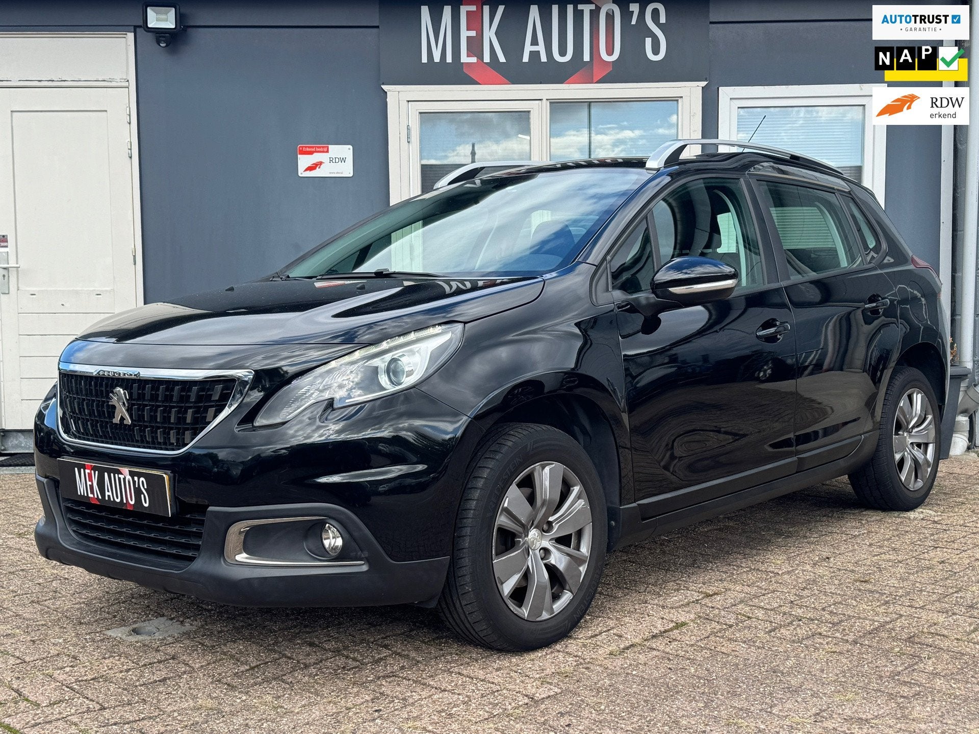 Peugeot 2008 1.2 PureTech Blue Lion|2e Eigenaar|Airco|Cruise, Auto's, Voorwielaandrijving, Stof, Origineel Nederlands, Bedrijf