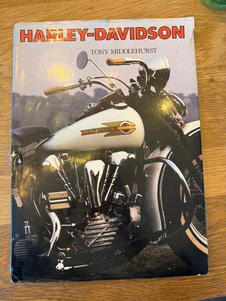 Harley davidson tony middelhurst boek, Ophalen, Zo goed als nieuw