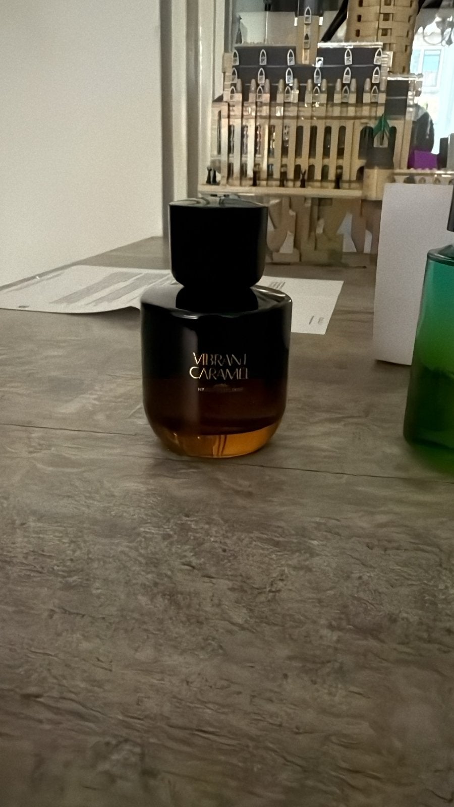 Zara Vibrant Caramel Eau de Parfum, Ophalen of Verzenden, Zo goed als nieuw
