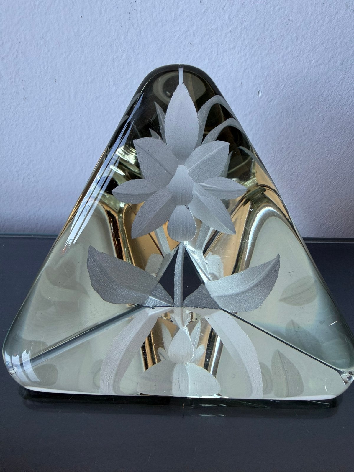 Prachtige kristal presse papier met bloem, Ophalen of Verzenden