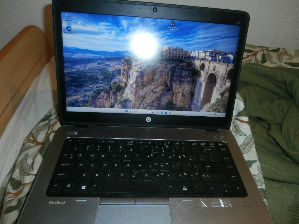 hp  laptop, Computers en Software, Ophalen, Gebruikt, 2 tot 3 Ghz, 15 inch