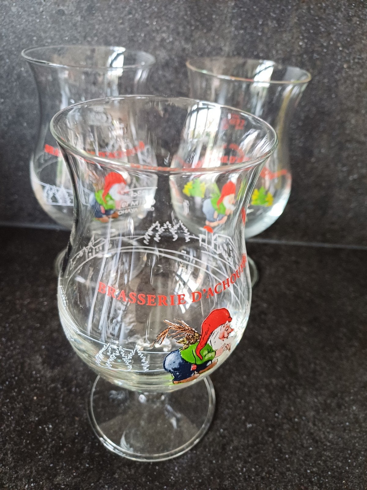 Bierglazen collectie: 3 proefglaasjes en 13 diverse bierglaz, Ophalen of Verzenden