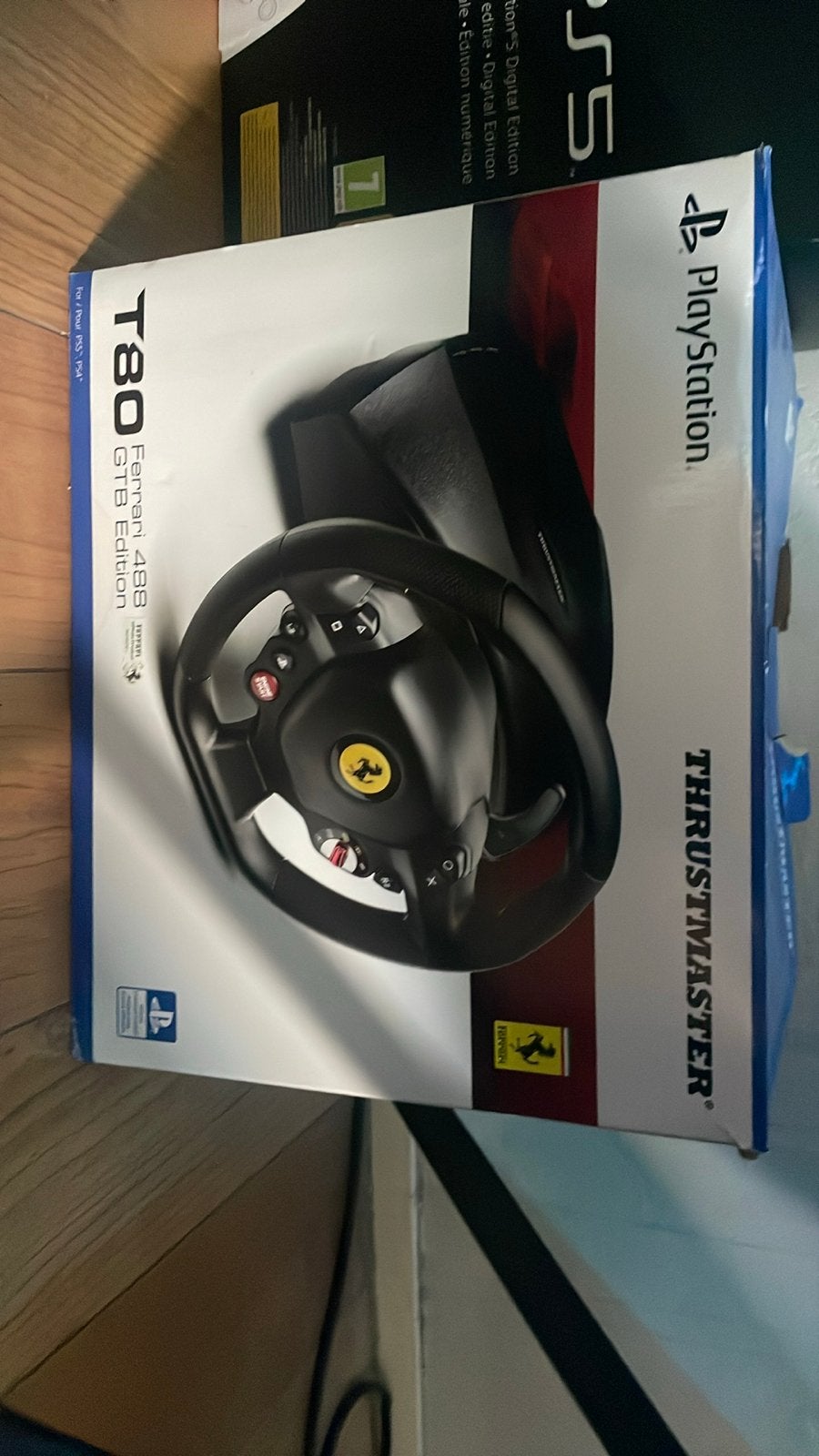 Thrustmaster T80 Ferrari 488 GTB Edition racestuur, Ophalen, Zo goed als nieuw, Stuur of Pedalen, PlayStation 4