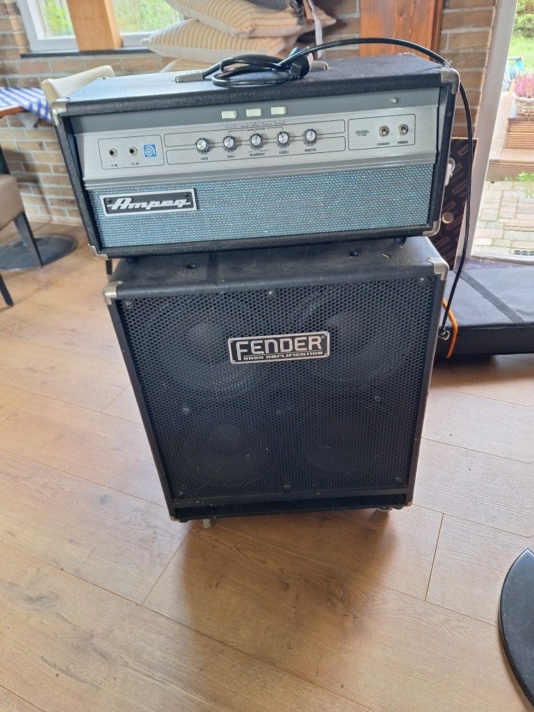 basversterker + box fender rumble 4 x 10, Ophalen of Verzenden, Gebruikt
