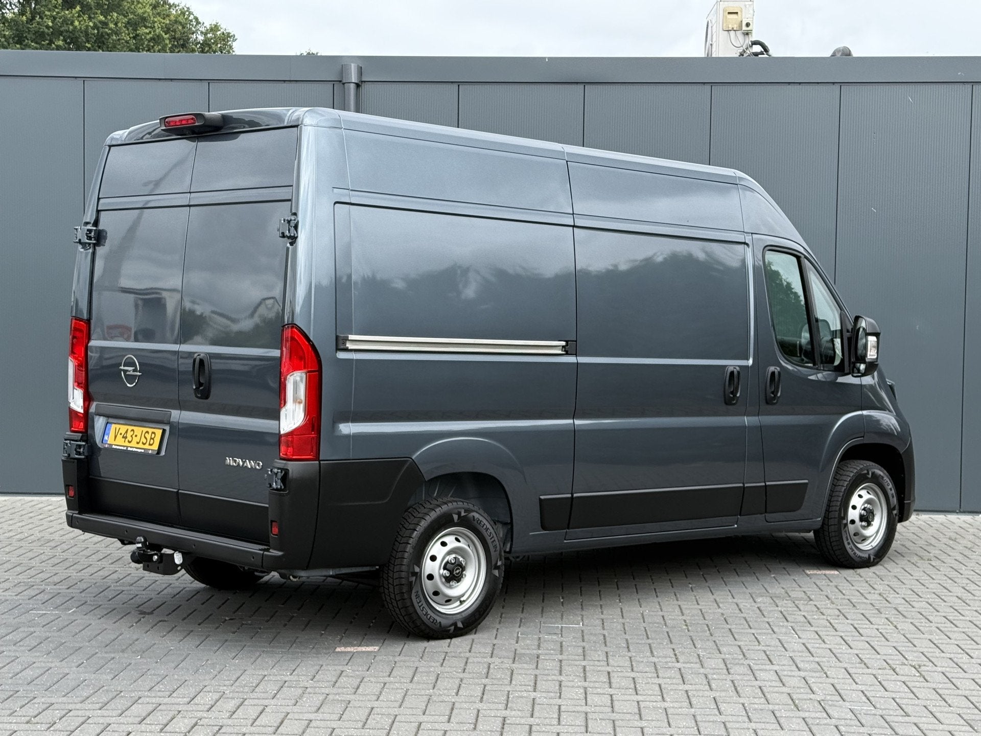Opel Movano 2.2D 120 PK / L2H2 / * NIEUW BPM VRIJ * / TREKHA, Voorwielaandrijving, Gebruikt, Euro 6, 4 cilinders