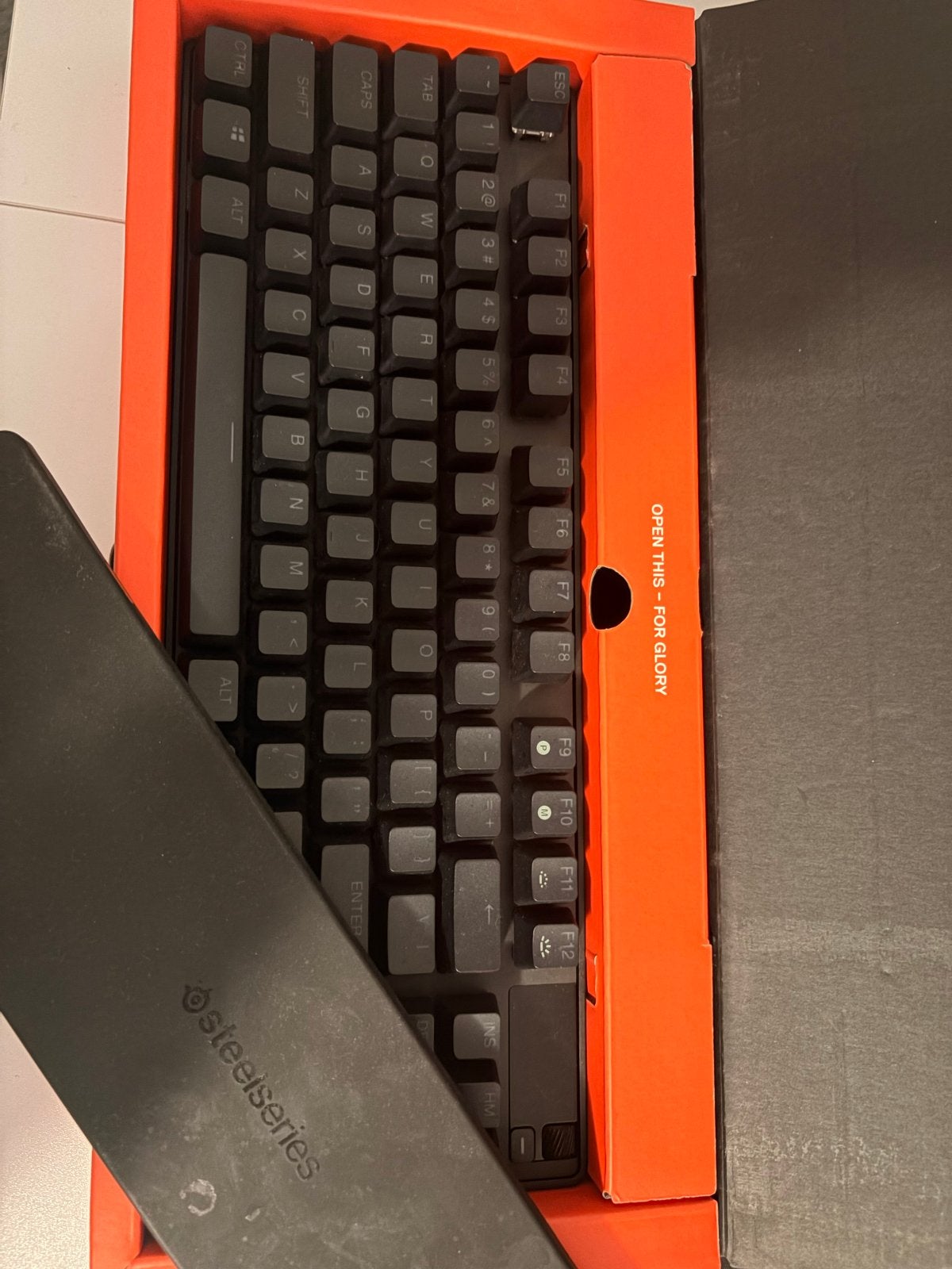 SteelSeries Apex Pro TKL Gaming Toetsenbord, Computers en Software, Gaming toetsenbord, Ophalen of Verzenden, Zo goed als nieuw