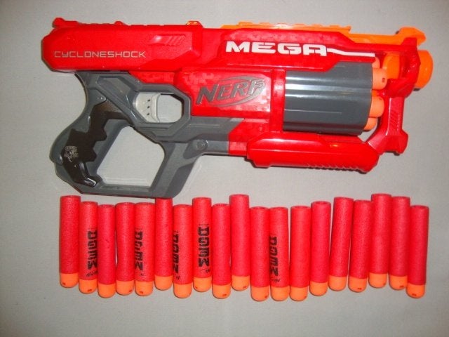 PARTIJ NERF PISTOLEN PISTOOL BULLIT GUN BLASTER MEGA DARTS, Ophalen of Verzenden, Zo goed als nieuw