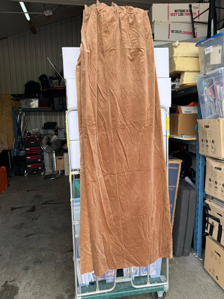 2x Gordijnen 210x180 cm - Bruin-Beige, Gebruikt, Bruin, 200 cm of meer, 150 tot 200 cm