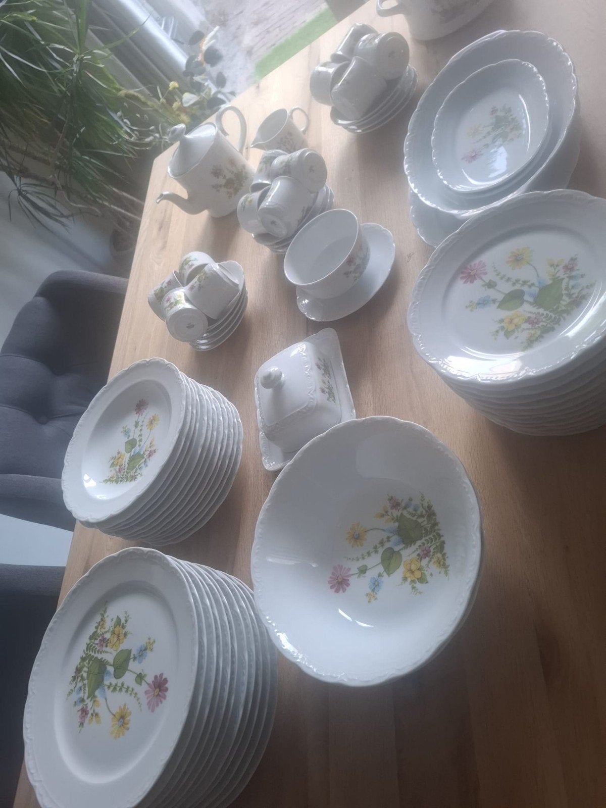Vintage servies  Mitterteich Bavaria, bloemmotief, Ophalen