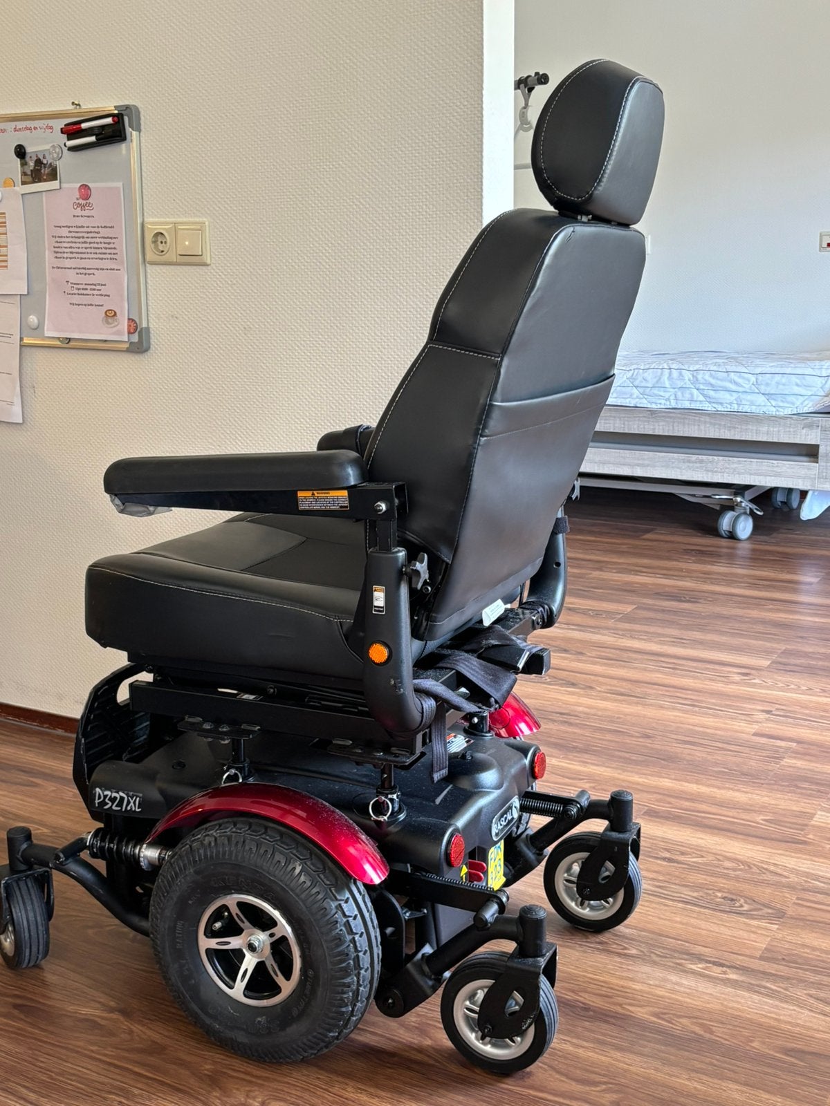 Rascal 237xl elektrische rolstoel, Ophalen, Zo goed als nieuw, Elektrische rolstoel