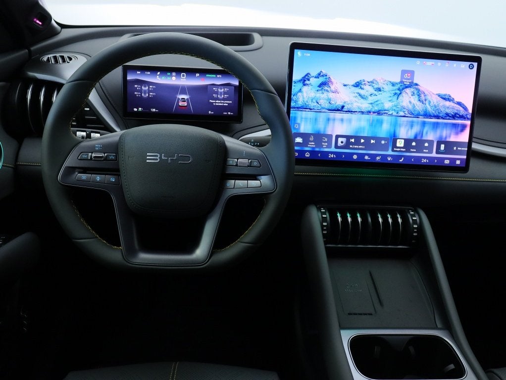 Byd ATTO 3 EVO Excellence 74.8 kWh, Auto's, Automaat, 0 cilinders, Gebruikt, Zwart