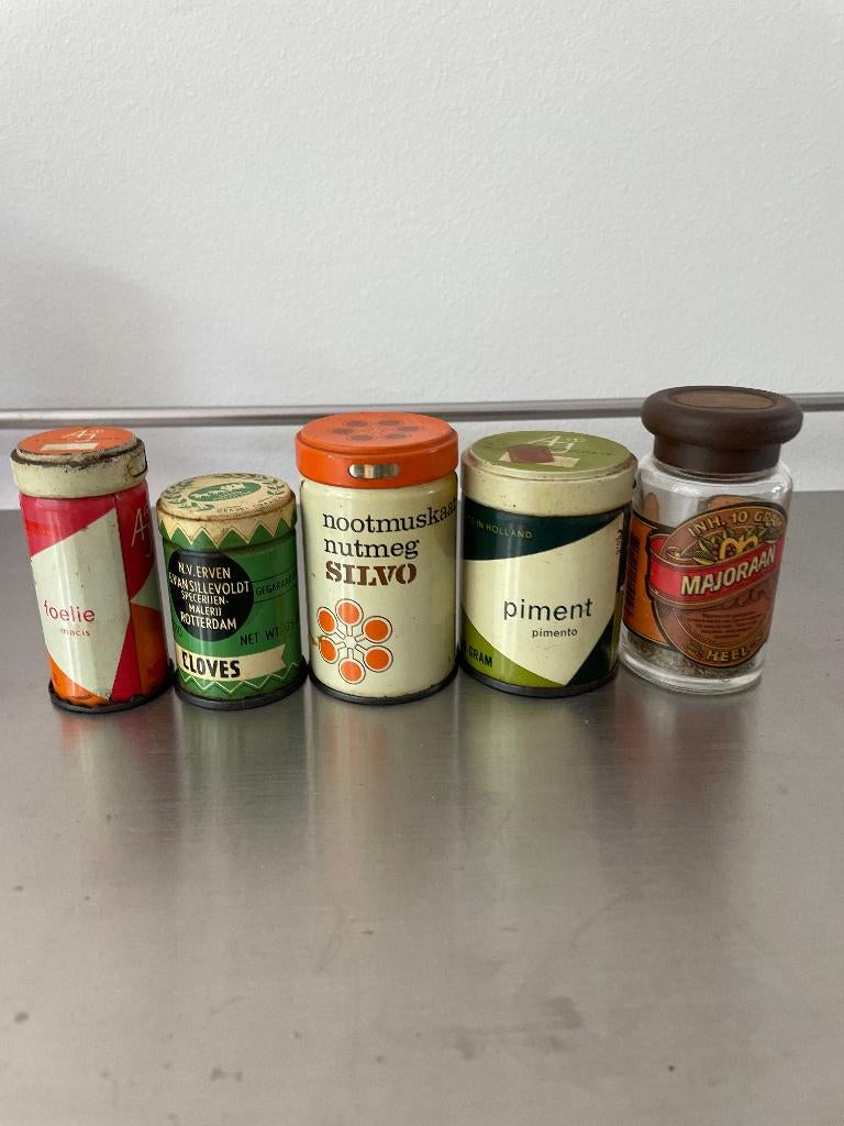 5 x vintage / retro kruidenblikjes jaren 50/70, Verzenden