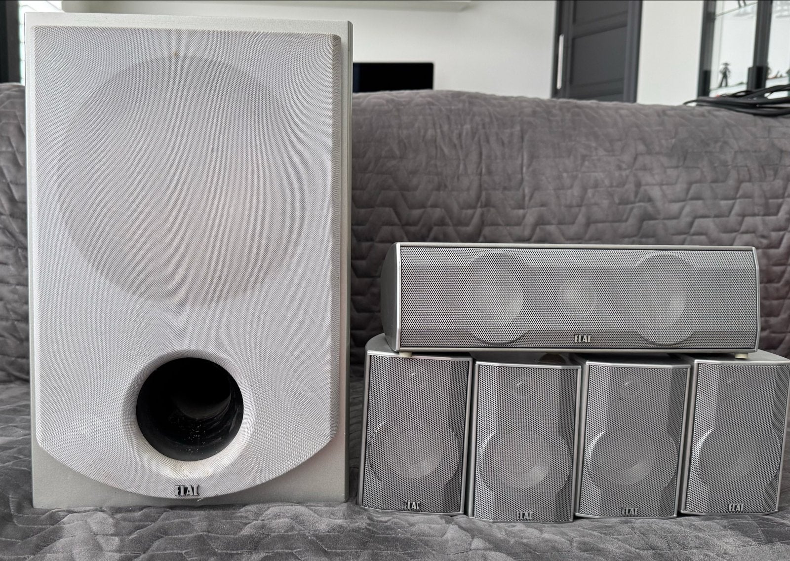 ELAC Cinema XL 5.1 Home Cinema Systeem met Subwoofer, Gebruikt, 70 watt of meer, 5.1-systeem, Overige spelers