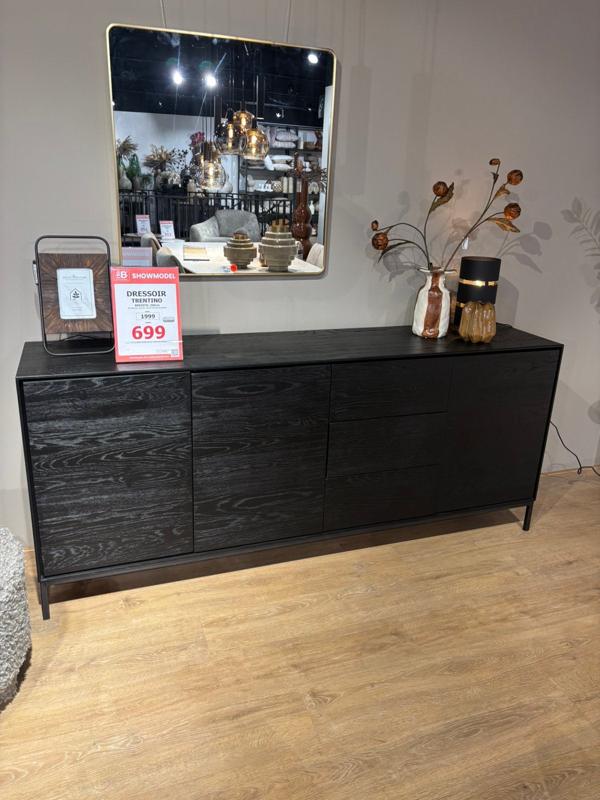 Dressoir Trentino, Ophalen, Met deur(en), Eikenhout, Zo goed als nieuw