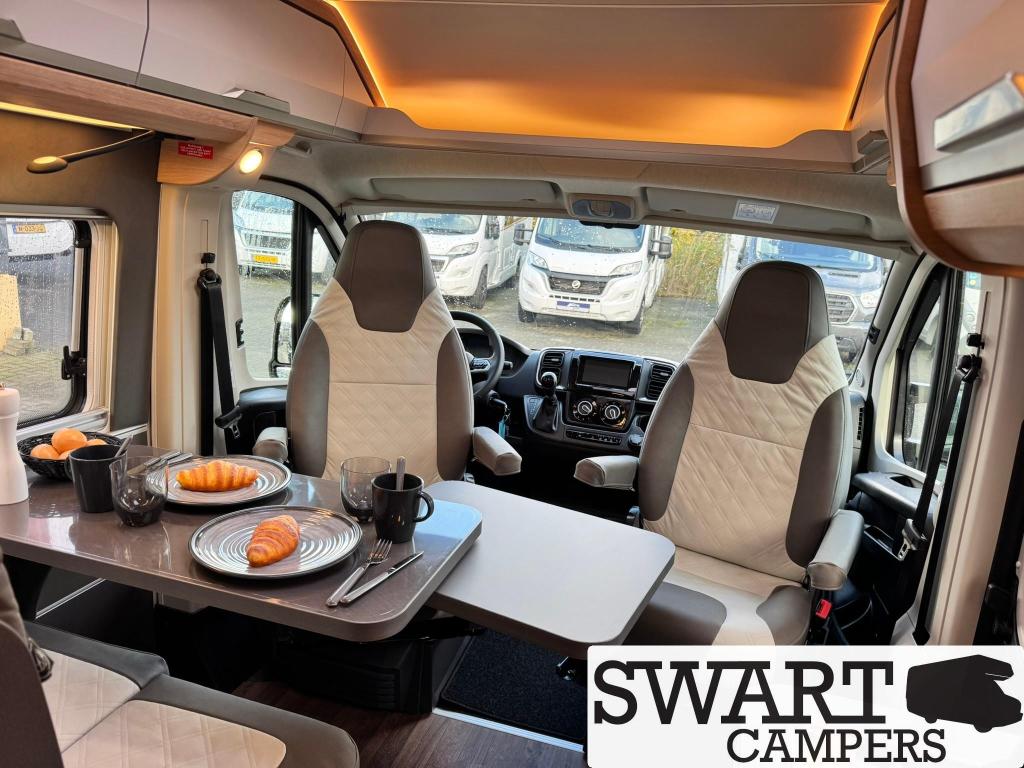 Caravans And Camping Knaus